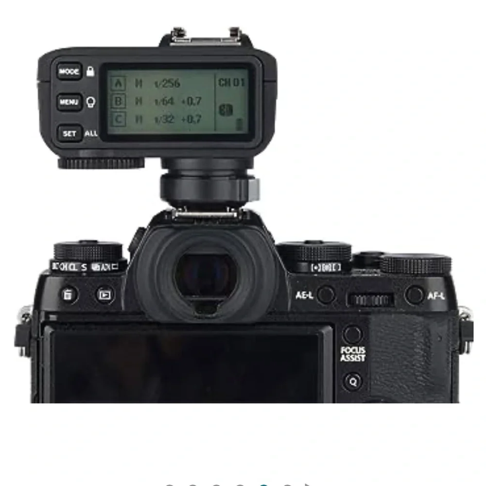 Wireless flash trigger